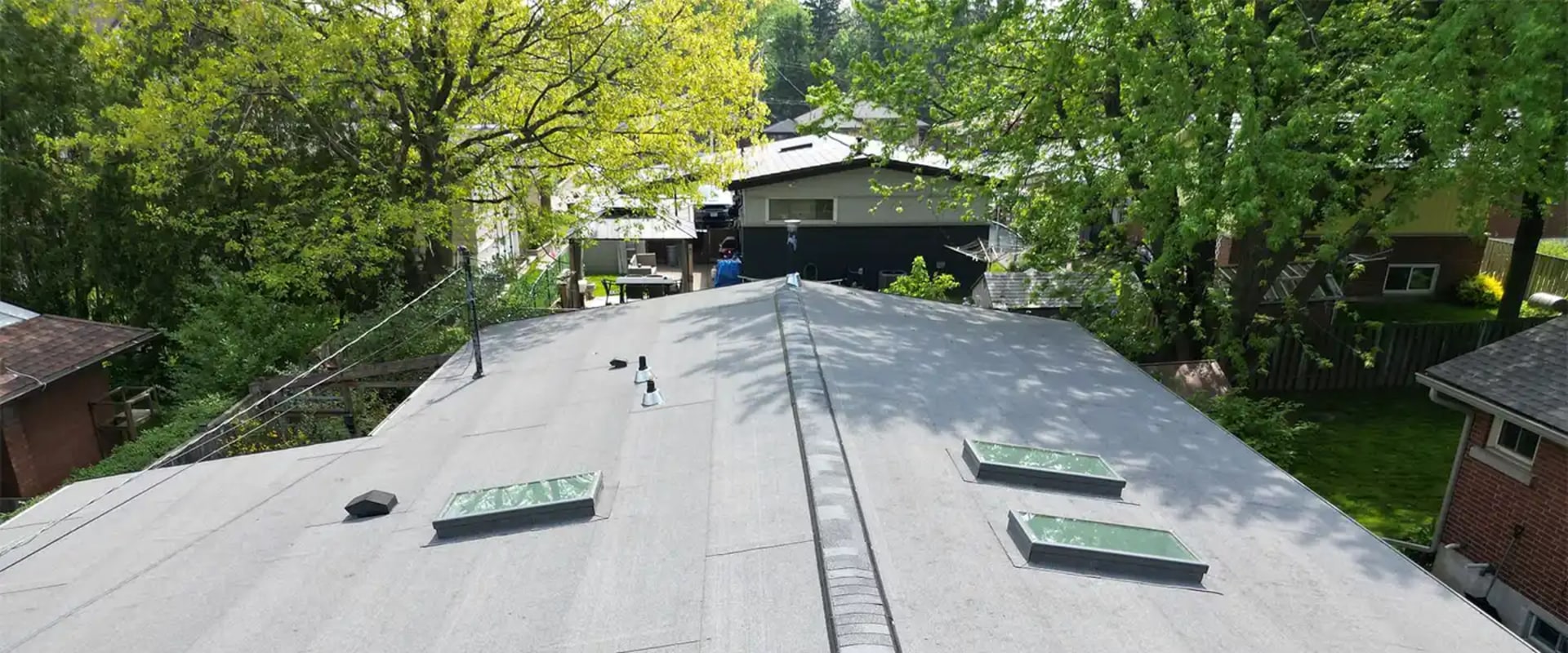 Flat and Low-Slope Roofing Options for Homes